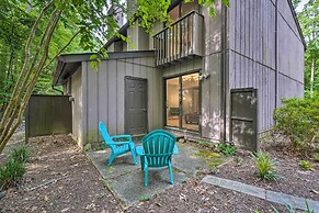 Stylish Durham Townhome < 5 Mi to Downtown!