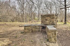 Historic Farmhouse w/ Chef's Kitchen Near Wineries