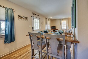 Secluded Tuskahoma Retreat w/ Deck & Views!