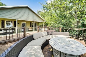 Secluded Tuskahoma Retreat w/ Deck & Views!