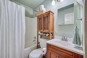 Secluded Tuskahoma Retreat w/ Deck & Views!