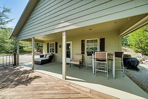 Secluded Tuskahoma Retreat w/ Deck & Views!