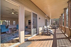 Beautiful Whittier Condo w/ Deck + Mtn Views!