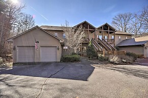 Beautiful Whittier Condo w/ Deck + Mtn Views!