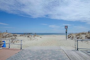 Cozy Ocean Grove Beach Retreat: Walk to the Coast!