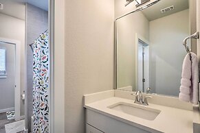 Gorgeous Georgetown Home, Walk to the Square!