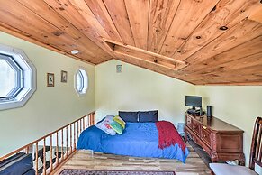 Jewett Gem w/ Charcoal Grill & Mountain Views