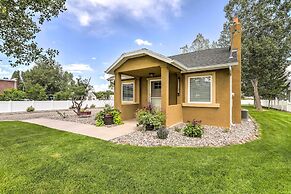 Cozy Farmhouse-style Cottage by Mighty 5 Ntl Parks