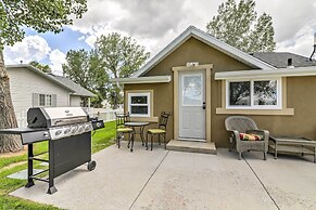 Cozy Farmhouse-style Cottage by Mighty 5 Ntl Parks