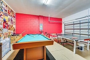 Lanai & Game Room: Vacation Home in Davenport!