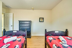 Lanai & Game Room: Vacation Home in Davenport!