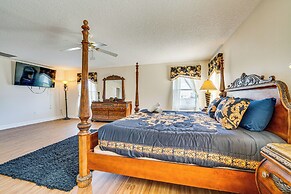 Lanai & Game Room: Vacation Home in Davenport!