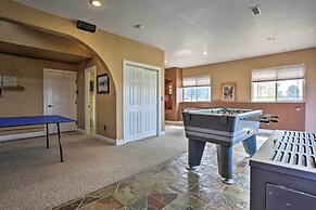 Black Hawk Lower-level Unit With Game Area!