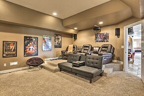 Black Hawk Lower-level Unit With Game Area!