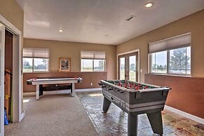 Black Hawk Lower-level Unit With Game Area!