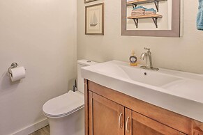 Private Cascade Cabin With Hot Tub & Fire Pit!