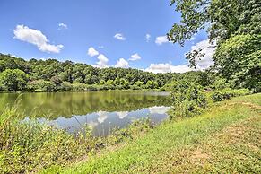 Cozy Franklin Cottage w/ Waterfront Views!