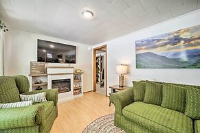 Cozy Franklin Cottage w/ Waterfront Views!