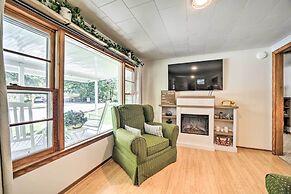 Cozy Franklin Cottage w/ Waterfront Views!