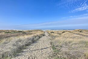 Sanderling Sea Cottages, Unit 1 With Deck!