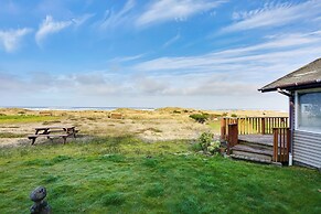 Sanderling Sea Cottages, Unit 1 With Deck!
