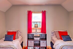 Rustic Norfork Studio w/ Million Dollar View!