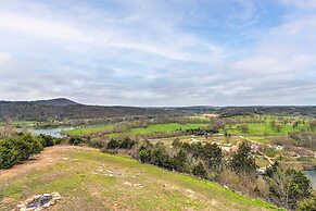 Rustic Norfork Studio w/ Million Dollar View!