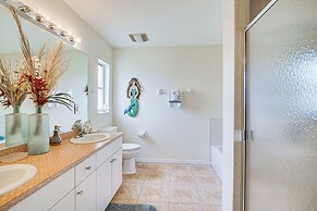 Family-friendly Cape Coral Paradise w/ Pool!