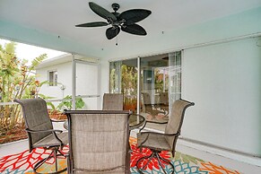 Family-friendly Cape Coral Paradise w/ Pool!