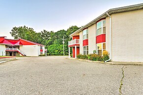 Cozy Pigeon Condo, Near Lake Huron Beaches!
