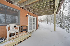 Waterfront Nelson Lake Cabin w/ Boat Dock!