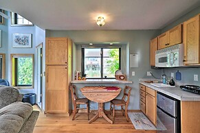 Loveland Guest House w/ Balcony by Boyd Lake