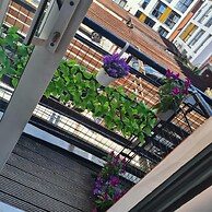 Exotic Jacuzzi Apartment With Balcony & Parking