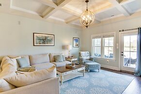 Shuttle to Beach: Ocean View Home w/ Patio