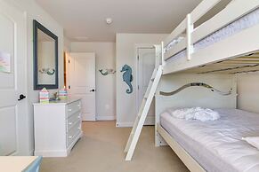 Shuttle to Beach: Ocean View Home w/ Patio