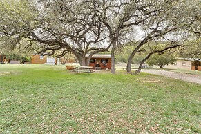 'cabana Luna' Cabin w/ Deck, Swing & Fire Pit!