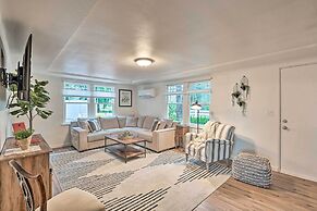 Redmond Farmhouse on 2 Acres w/ Deck & Grill!