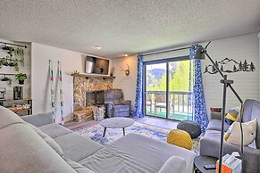Grand Lake Condo w/ Mountain Views: Walk to Lake!