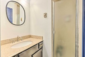 Grand Lake Condo w/ Mountain Views: Walk to Lake!