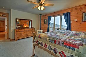Spacious Gilford Retreat w/ Deck: 2 Mi to Skiing!