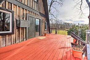 Peaceful Mt Sterling Cabin: Deck & Fire Pit!