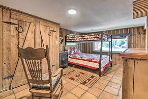 Peaceful Mt Sterling Cabin: Deck & Fire Pit!