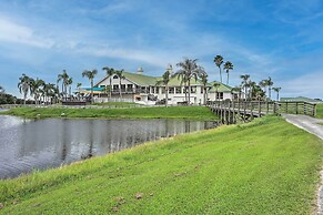 1 Mi to Golf: Sebring Condo w/ Pool Access!