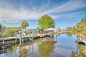 Newly Remodeled Gem on Homosassa River Canal!