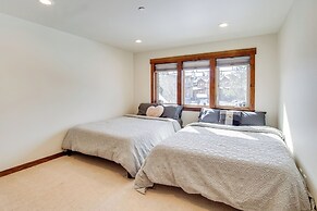 Suncadia Resort Townhome w/ Grill + Fireplace