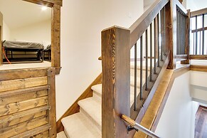 Suncadia Resort Townhome w/ Grill + Fireplace