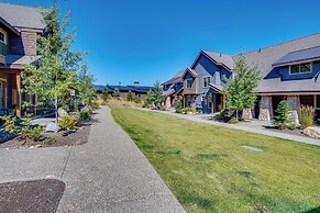 Suncadia Resort Townhome w/ Grill + Fireplace