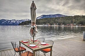 Serenity at Scenic Bay: Floating Cottage w/ Views!