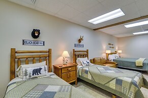 'the Eagles Nest at Alpine' Cabin w/ Fireplace!