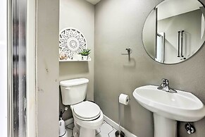 Lakefront Rogers Getaway w/ Hot Tub & Deck!